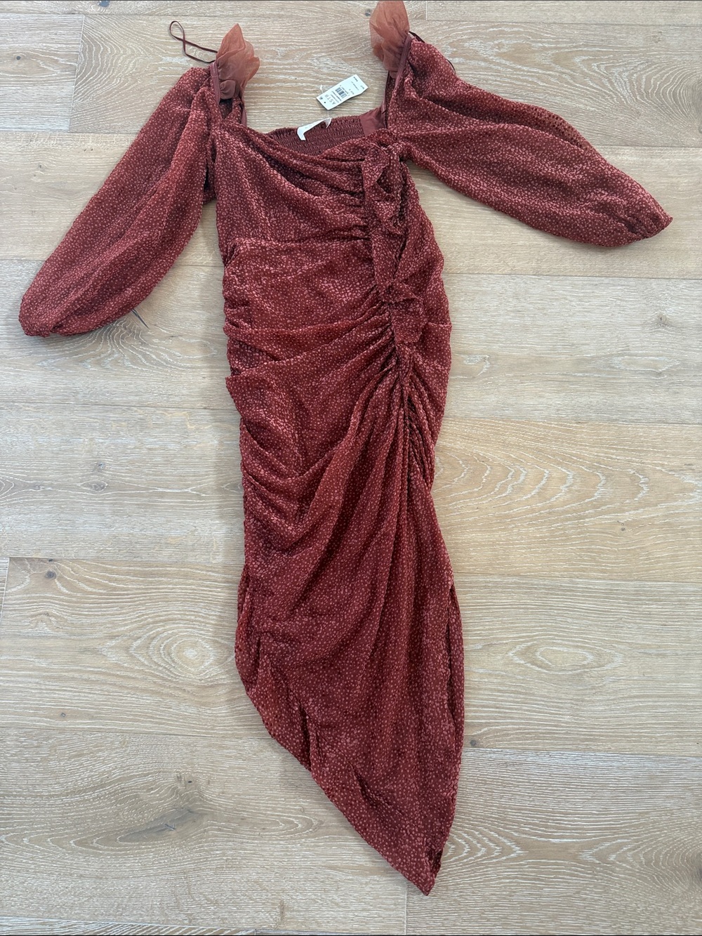NWT Astr the Label athens ruched midi dress Cranberry Burnout color Size Small